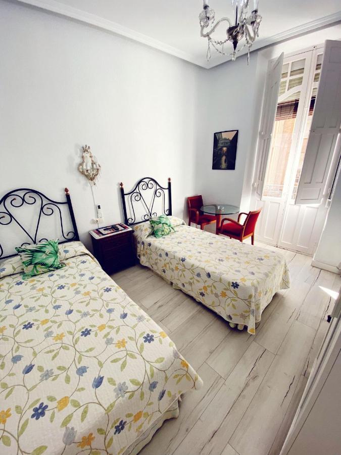 Pension Antonio Guesthouse Alicante Dış mekan fotoğraf
