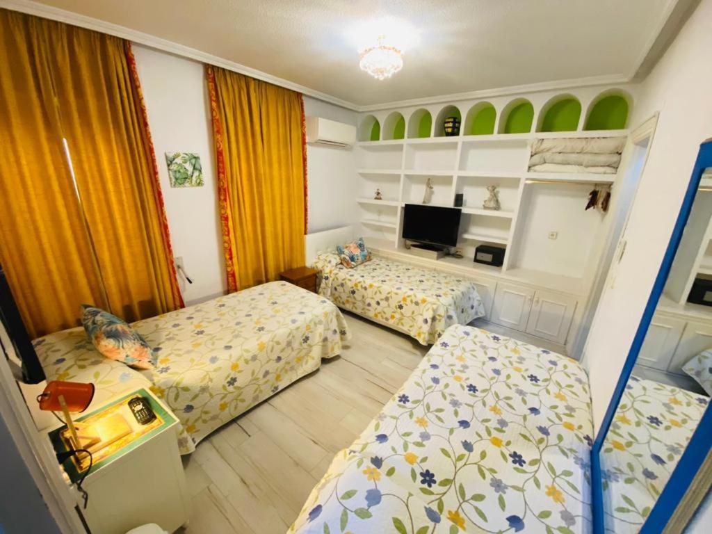 Pension Antonio Guesthouse Alicante Dış mekan fotoğraf