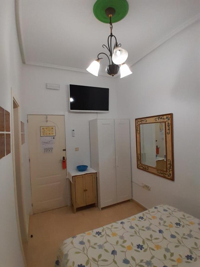 Pension Antonio Guesthouse Alicante Dış mekan fotoğraf