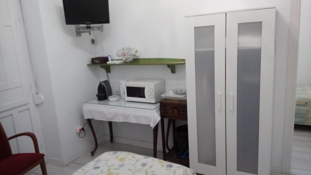 Pension Antonio Guesthouse Alicante Dış mekan fotoğraf